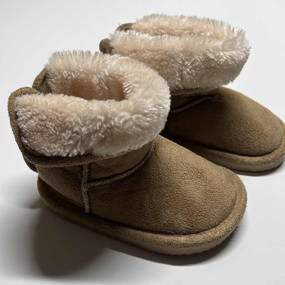 H&M Ugg like Faux Suede Inner Furry Boots with Velcro